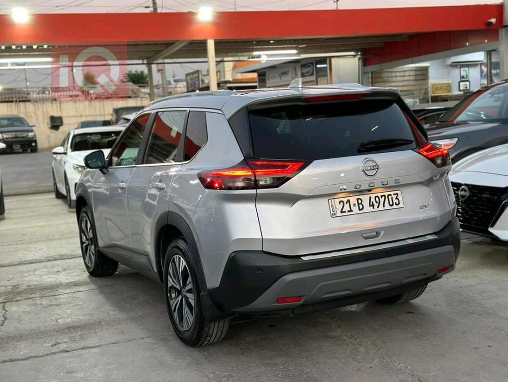 Nissan Rogue
